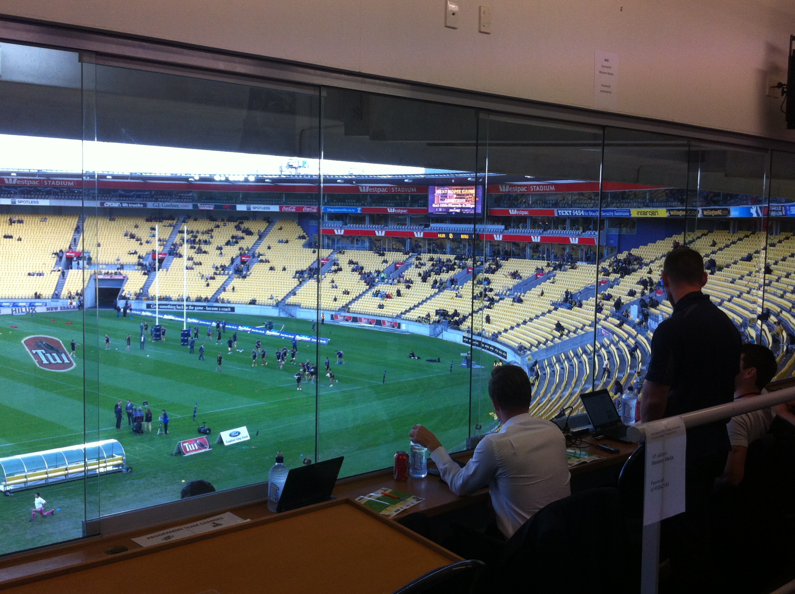 Dans les entrailles du WestPac Stadium pour suivre les Hurricanes